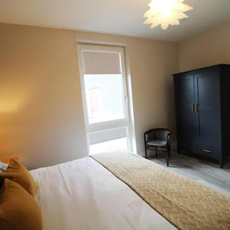 度假居 - Sleeps 4 - Seaside - Parking - Garden