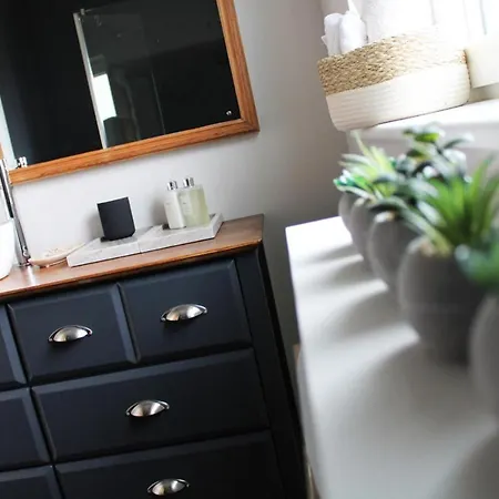 度假居 - Sleeps 4 - Seaside - Parking - Garden 约尔